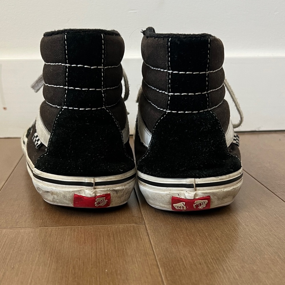 VANS Black and White High-Top - Picture 4 of 6